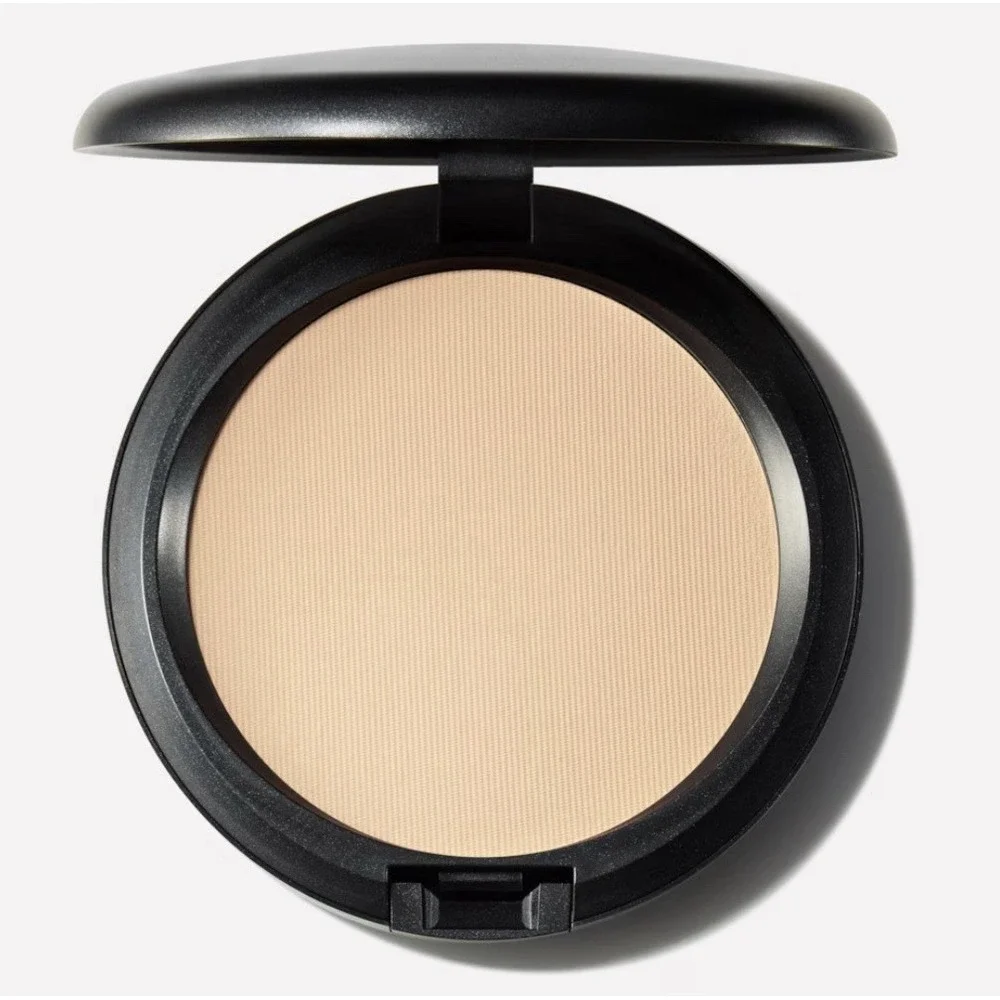 MAC - BLOT POWDER/PRESSED - LIGHT (NIB)